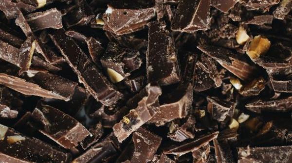 Cea mai mare fabrică de ciocolată din lume, aflată în Belgia, se închide din cauza unui focar de salmonella