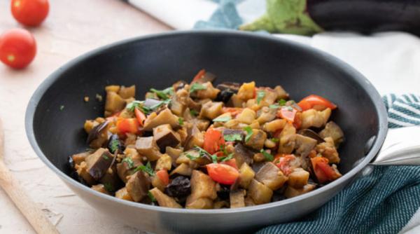 Vinete prăjite la tigaie - o garnitură gustoasă, gata în doar câteva minute