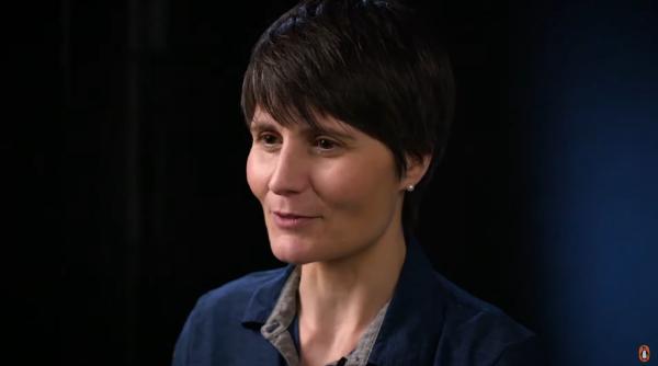 Astronauta Samantha Cristoforetti se plimbă în spațiu având alături de ea un adjunct al lui Putin. Video în direct