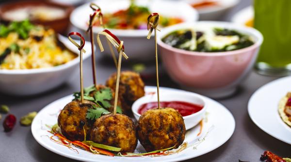 Chiftele din vinete suculente și rapid de preparat. Așa deliciu îl vei mânca de trei ori pe zi!