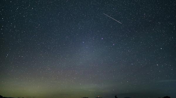 O ploaie spectaculoasă de meteoriți va fi vizibilă pe cerul australian în această seară - iată care sunt cele mai bune momente pentru a vedea spectacolul