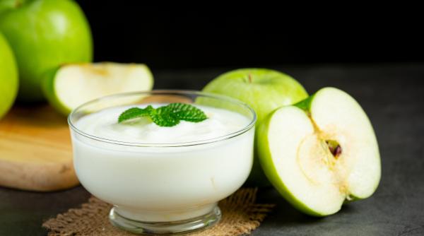 Aioli cu mere. De zece ori mai bun decât clasicul sos de usturoi. Sfaturi pentru a-ți ieși perfect!