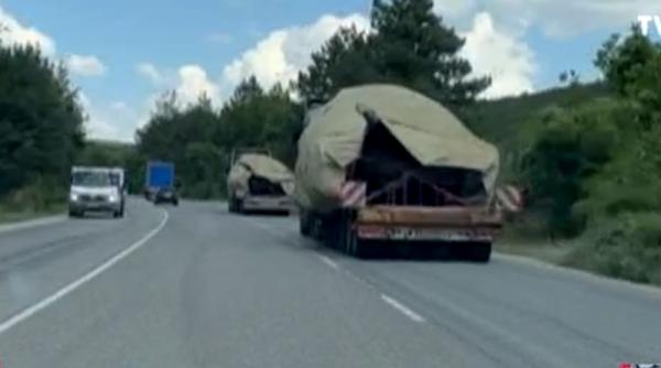 Tancurile donate Ucrainei de Macedonia de Nord trec prin România - FOTO