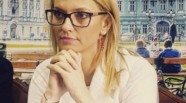 Iese PSD de la Guvernare? Alina Gorghiu: "S-ar decredibiliza total"