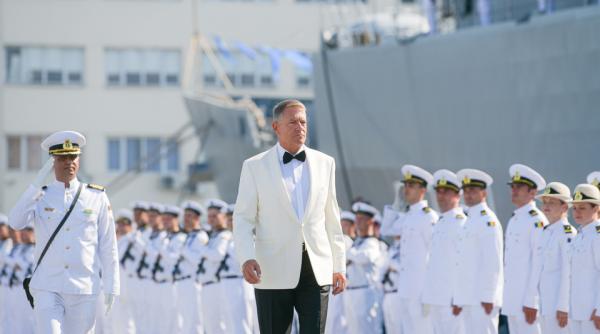 Klaus Iohannis va participa la manifestările de Ziua Marinei, în Portul Militar Constanţa