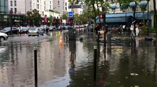 Furtunile fac prăpăd în Franța: Mai multe stații de metrou închise, la Paris