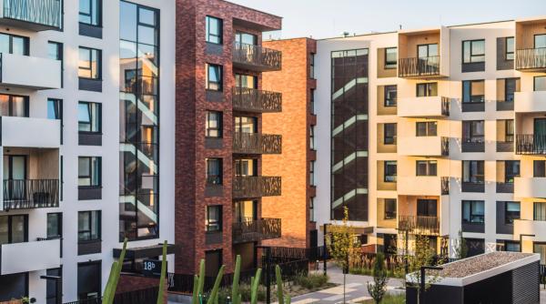 Prețurile apartamentelor continuă să crească. Ce sunt atenți românii când vor să cumpere (studiu)