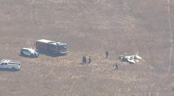 Două avioane s-au ciocnit deasupra unui aeroport: Mai multe persoane și-au pierdut viața