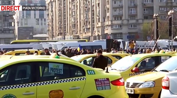 Poliția ia la periat şoferii de taxi şi în regim ride-sharing în zona aeroporturilor: Aproximativ 140 de amenzi aplicate