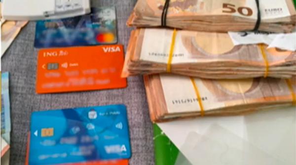 Un cuplu de români din Anglia, arestat în Spania: Au furat identitatea altor persoane și au escrocat sume uriașe, pe Internet