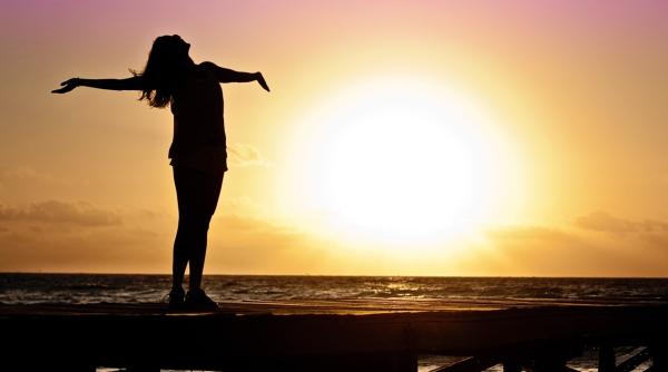 Horoscop 21 august 2022. Taur, acceptă darurile destinului! Balanțele află un secret care durează de mulți ani: Previziuni complete