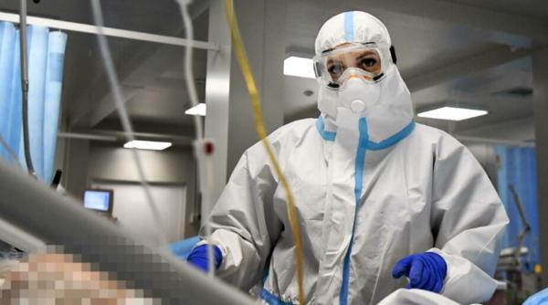 Peste 5.600 de cazuri noi de COVID-19 în România, dublu faţă de ziua anterioară