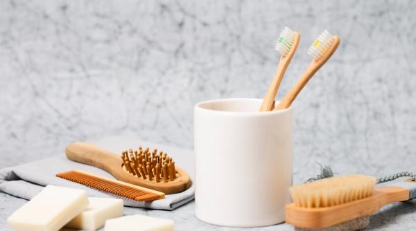 Amestecă pastă de dinți cu două linguri de detergent și uită de această problemă enervantă din baie