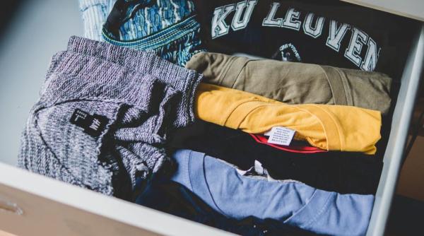 Tricourile s-au uzat și învechit? Nu le arunca: sunt o adevărat comoară. Iată ce poți face cu ele