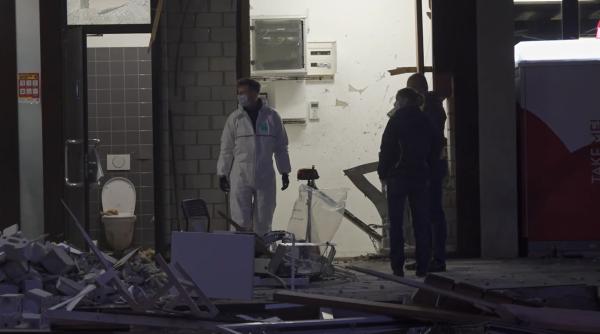 Român de 38 de ani, arestat în Elveția după ce ar fi aruncat în aer două bancomate: Prejudiciu de aproape 275.000 de franci