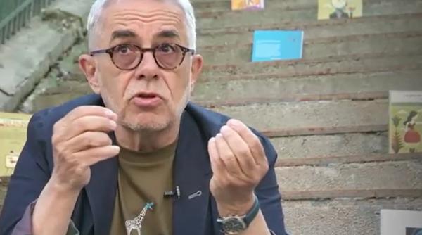 Alungat de mineri din România, poetul Radu Bata le face cunoștință cititorilor din Franța cu poezia românească a 57 de barzi români