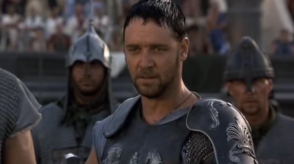 Anunțul Ambasadei României în SUA: Russell Crowe joacă într-un film după un roman polițist scris de un român