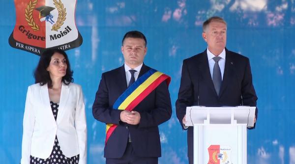 Klaus Iohannis, mesaj pentru elevi: „Vă încurajez să nu alegeţi mereu calea cea mai uşoară”