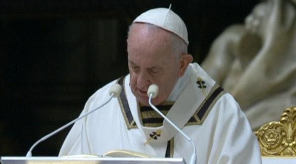 Papa amână vizitele în Rusia și Ucraina din cauza unor probleme medicale