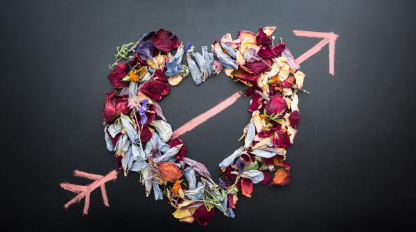 Horoscop. Ce îl face să fie atât de nebun după tine în funcție de semnul tău zodiacal