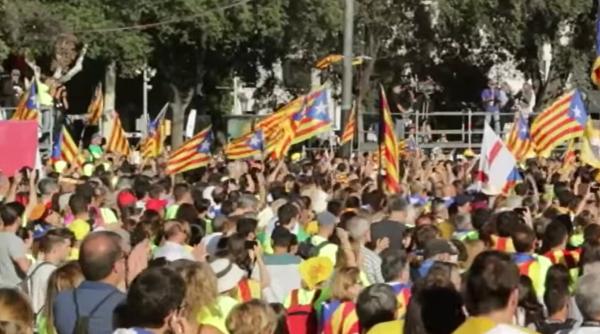 Spania. Zeci de mii de catalani au protestat pentru independenţă: „Să revenim pentru a câştiga!”