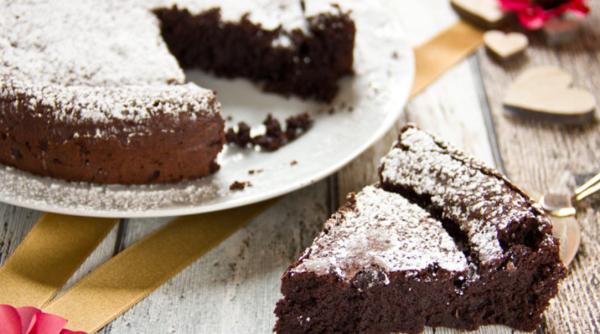 Prăjitură cu ciocolată fără făină - se face din doar 5 ingrediente și e pur și simplu delicioasă