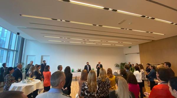 Zeci de români lucrează în prezent în structurile NATO. Mircea Geoană: "Suntem peste tot acasă"