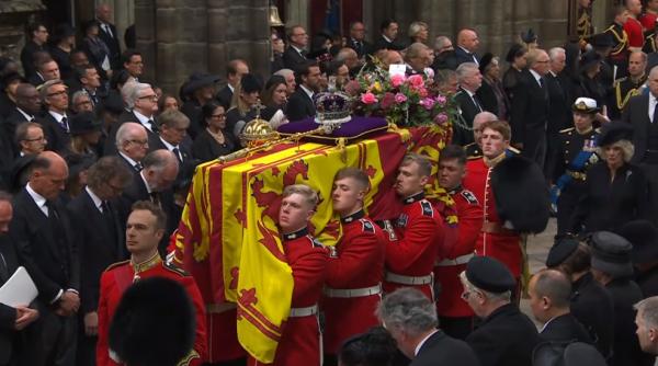 Ceremonia de înmormântare a Reginei Elisabeta a II-a. Peste 500 de șefi de stat și guverne iau parte la funeralii - VIDEO