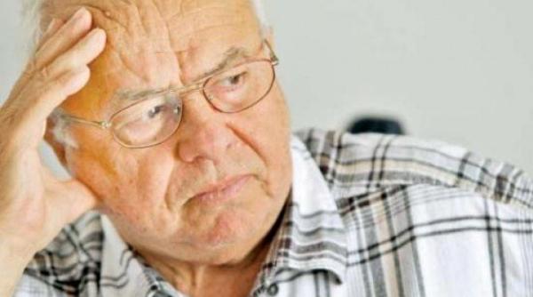 Alexandru Arșinel, internat în spital