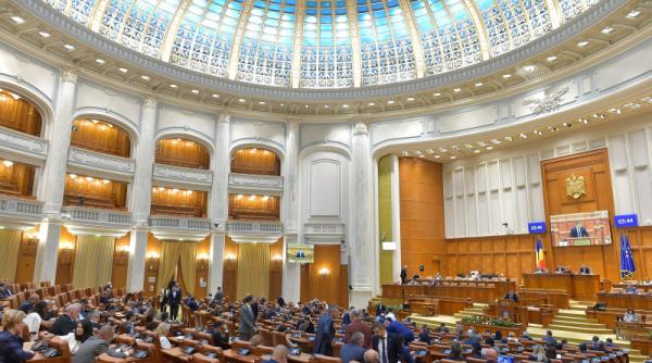 Parlamentarii au votat creșterea salariilor primarilor și a președinților de consilii județene