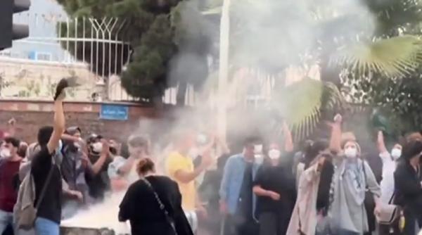 Canada interzice toți oficialii iranieni pe teritoriul său: peste 10 000 persoane 