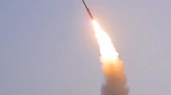 Coreea de Nord lansează alte două rachete, al şaptelea test în două săptămâni