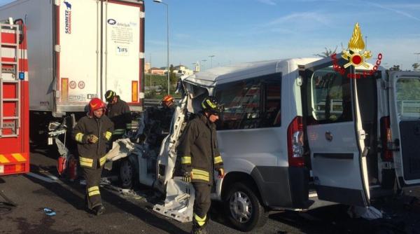 Italia: O educatoare româncă, singura supraviețuitoare a accidentului în care au murit 6 oameni