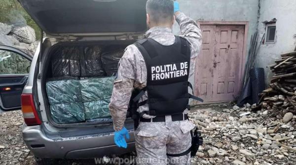 Urmărire ca-n filme la frontiera țării: Un șofer, tras pe dreapta și reținut