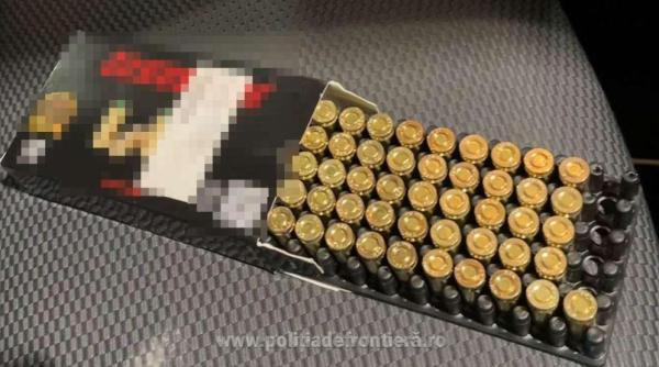 Comoară periculoasă, în mașina unui bulgar, descoperită de polițiști în Vama Veche