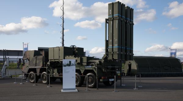 Germania a trimis în Ucraina sistemul modern de apărare antiaeriană IRIS-T 
