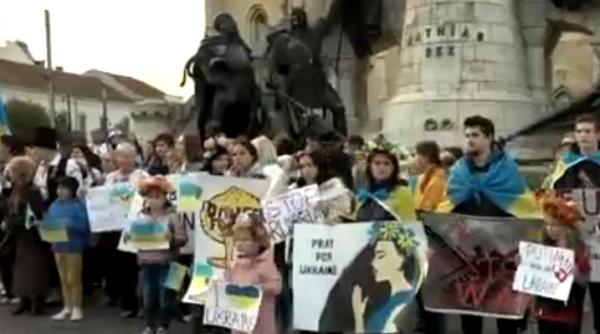 Peste 100 de refugiaţi ucraineni au protestat la Cluj împotriva războiului
