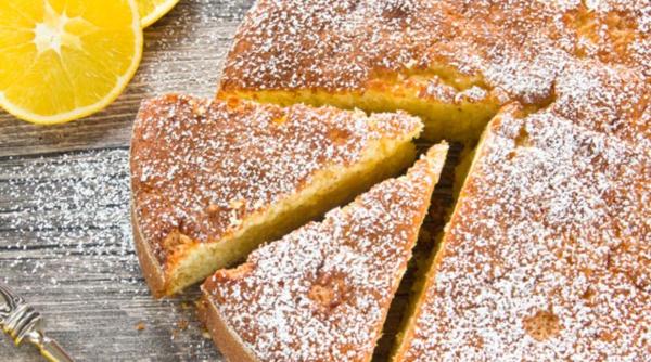 Prăjitură pufoasă cu portocale - un desert extrem de aromat și ieftin de făcut 