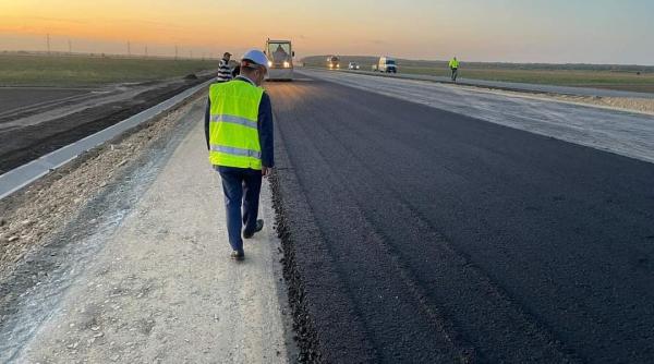 Director în compania de autostrăzi de 26 de ani, prins în flagrant de DNA când lua șpagă