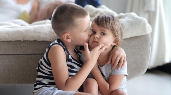 Pleci la muncă în străinătate? Anunță autoritățile! Iată ce pași trebuie să parcurgi