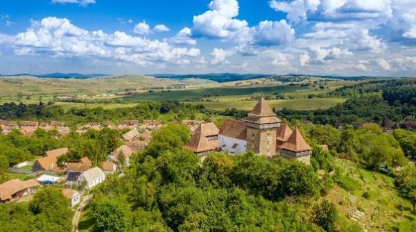 Locuri inedite și spectaculoase de vizitat în România