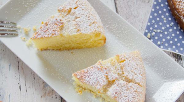 Ești în criză de timp? Fă această prăjitură. Pornește ceasul și vezi magia: 5 minute și e gata! 