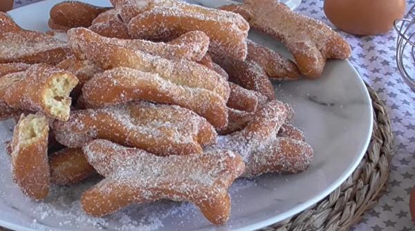 „Oasele bunicii”, altfel de gogoși delicioase și rafinate. Încearcă-le chiar astăzi! Notează rețeta