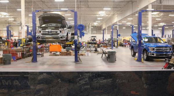 Spania. Poliția este pe urmele a trei români care au jefuit o firmă spaniolă de piese auto. Prejudiciu de mii de euro