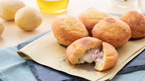 Cum să faci bombe de cartofi - un preparat "exploziv" de care nu te mai saturi