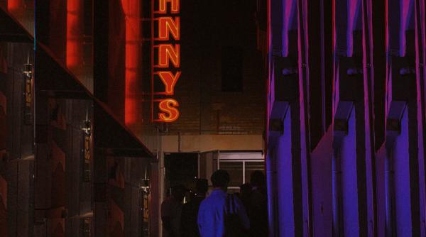 Spania. Român, arestat după ce a amenințat cu moartea bodyguarzii unui club