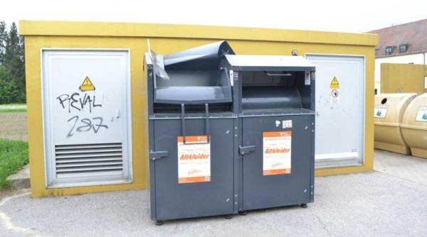 Fața cea mai urâtă a sărăciei: Un român a murit în Germania, după ce a rămas blocat într-un container pentru haine vechi