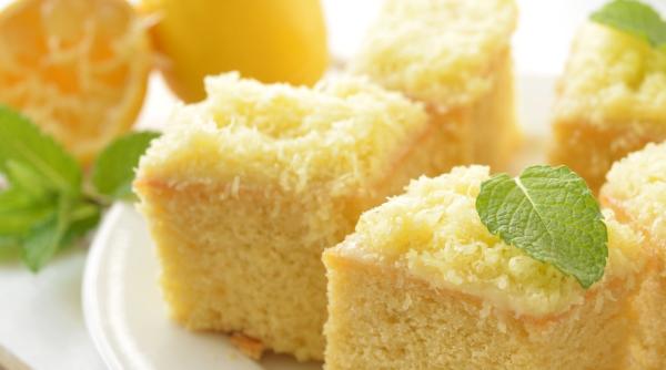 Prăjitură cu lămâie la microunde: Fără ouă și fără unt, gata în doar 10 minute