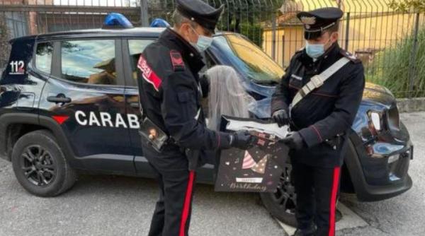 Italia. O româncă și un tunisian au fost arestați, după ce au încercat să spargă un apartament