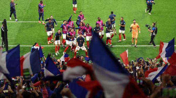 Franţa a învins Anglia (2-1) şi s-a calificat în semifinalele Cupei Mondiale de Fotbal 